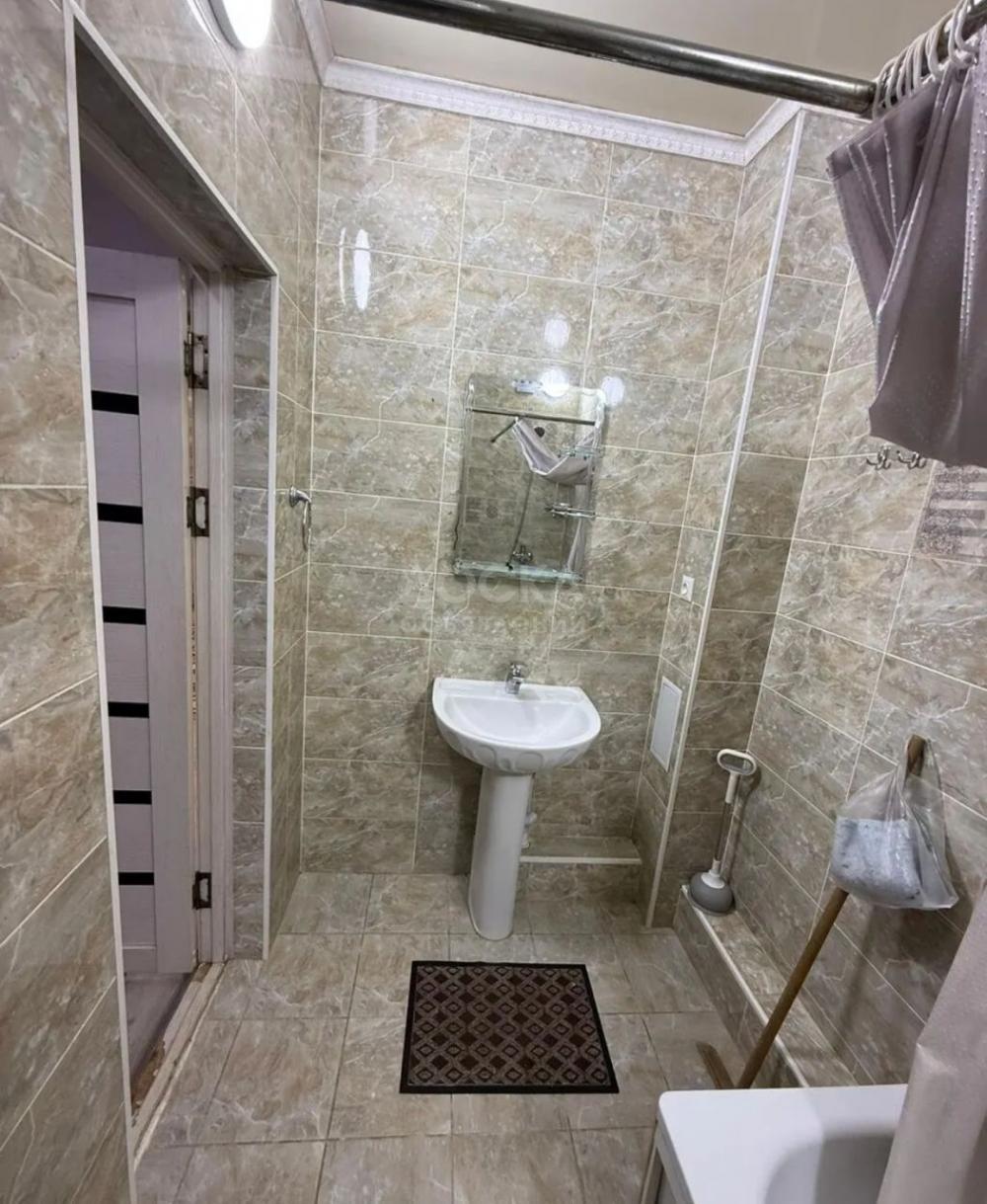 Сдаю 1-комнатную квартиру, 34кв. м., этаж - 1/9, Тунгуч.