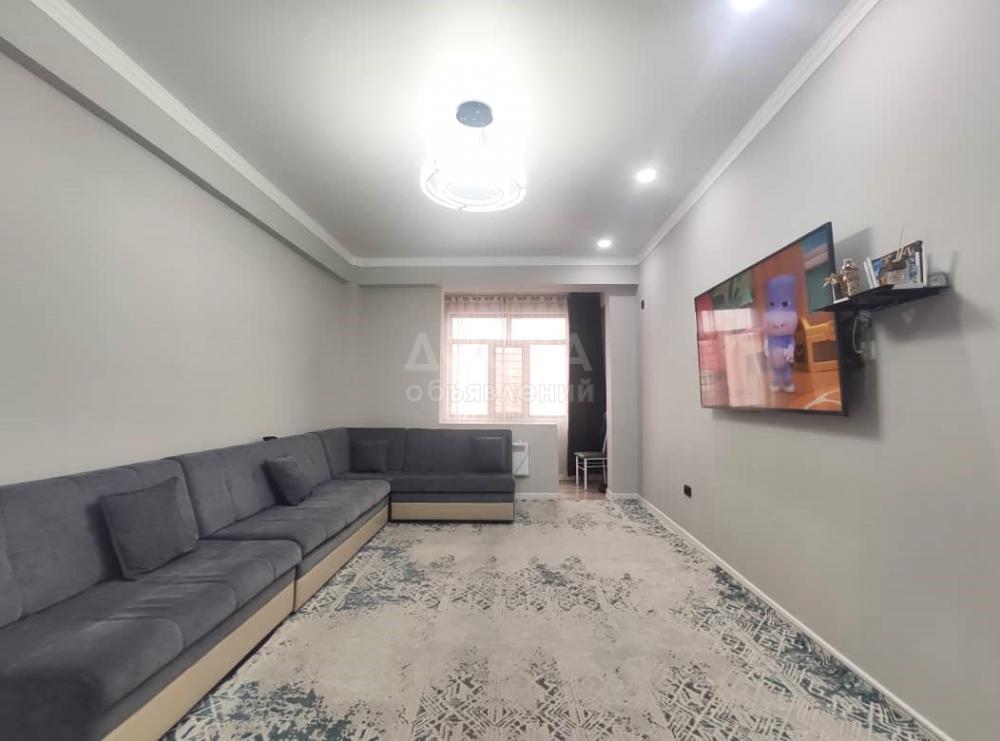 Продаю 3-комнатную квартиру, 122кв. м., этаж - 12/12, Асанбай.