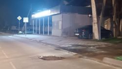 На улице Салиевой яма на дороге