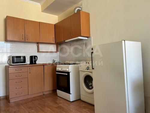 Сдаю 1-комнатную квартиру, 38кв. м., этаж - 1/5, Кок Жар.