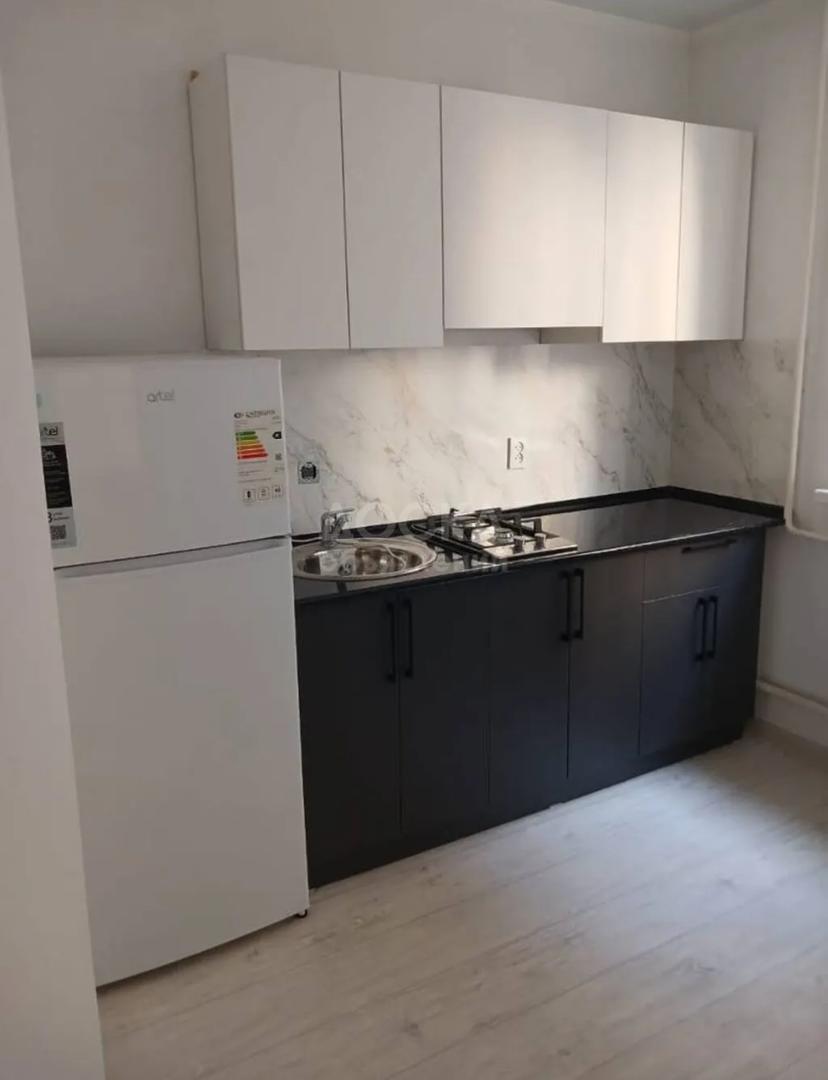 Сдаю 1-комнатную квартиру, 34кв. м., этаж - 1/1, центральный мечеть.