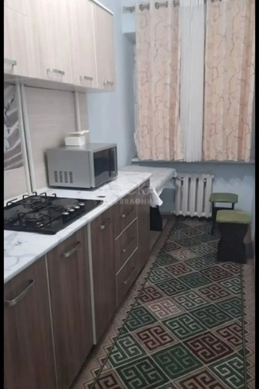 Сдаю 1-комнатную квартиру, 35кв. м., этаж - 3/5, филармония.