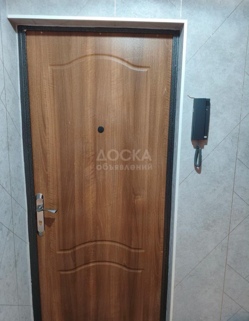 Сдаю 1-комнатную квартиру, 35кв. м., этаж - 4/9, Джал.