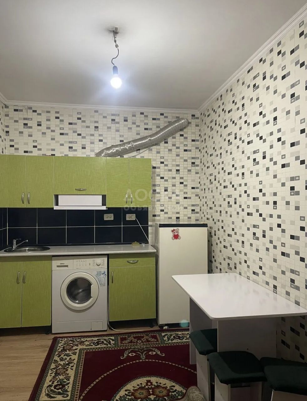 Сдаю 1-комнатную квартиру, 34кв. м., этаж - 1/2, арча бешик ж/м.