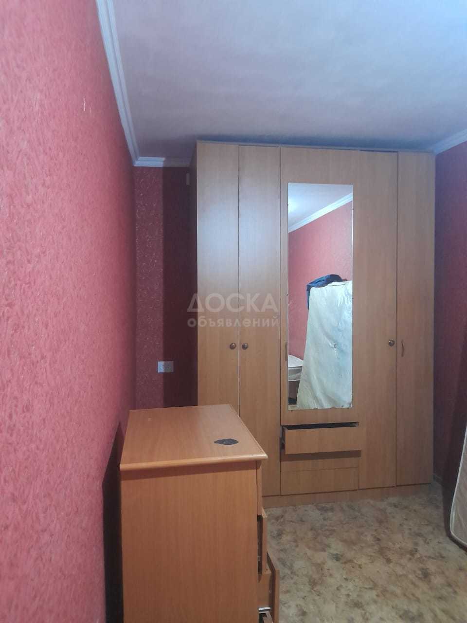 Сдаю 2-комнатную квартиру, 39кв. м., этаж - 1/4, Малдыбаева .