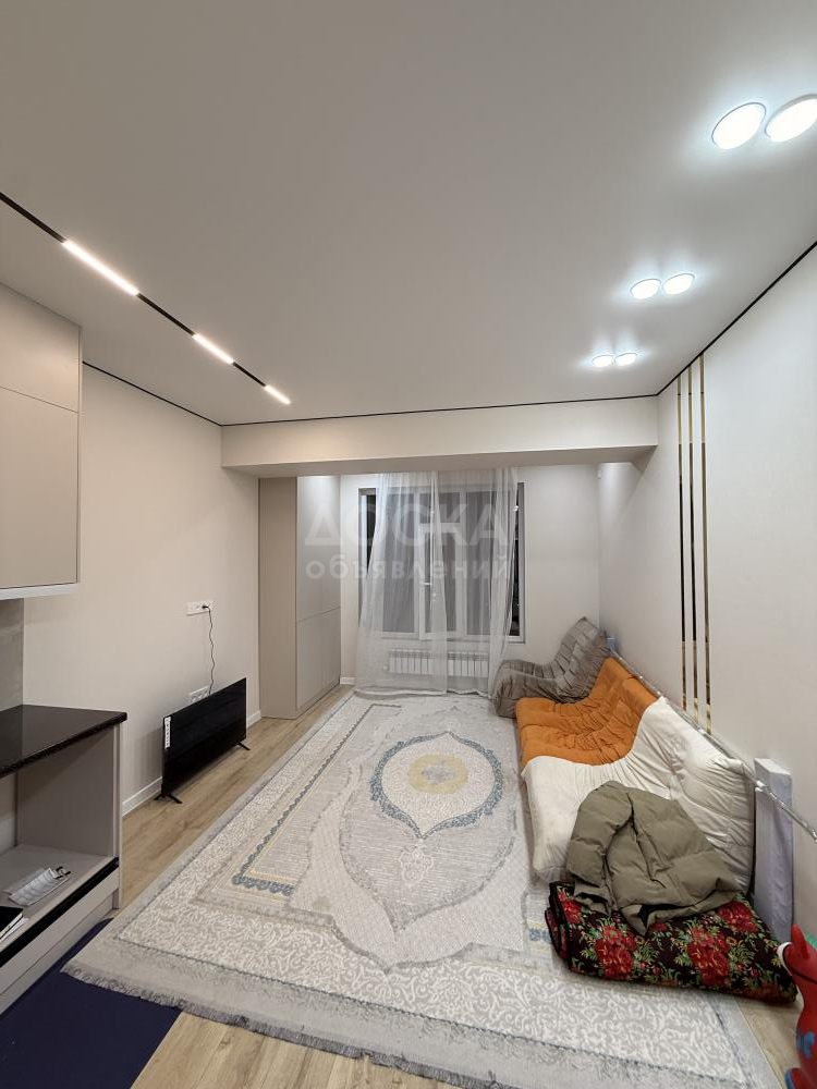 Продаю 2-комнатную квартиру, 52кв. м., этаж - 13/14, Алматинская Магистраль.