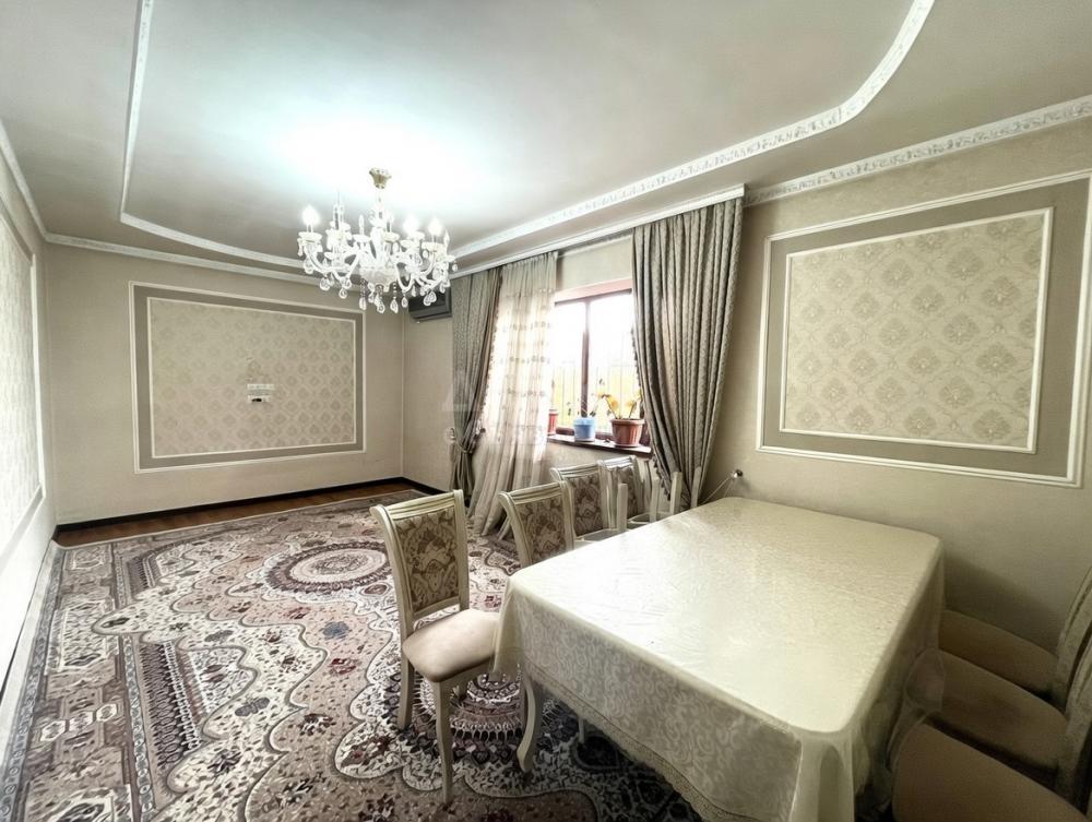 Продаю дом 3-ком. 73кв. м., этаж-1, 3,5-сот., стена кирпич, ж/м Токольдош.