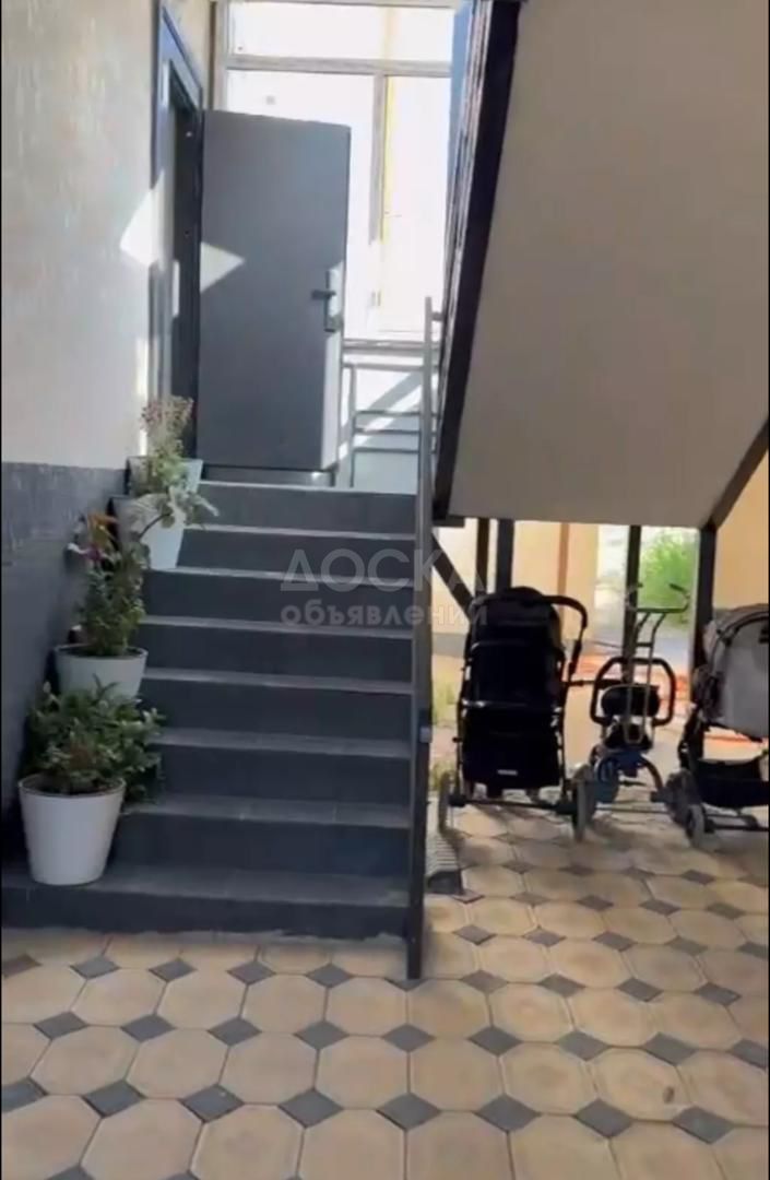 Сдаю 1-комнатную квартиру, 34кв. м., этаж - 1/2, Киркомстром.