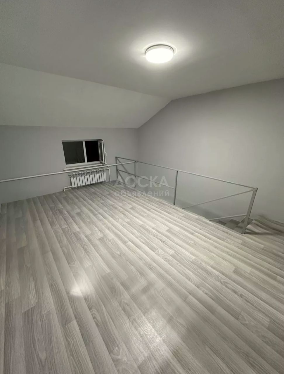 Сдаю 1-комнатную квартиру, 34кв. м., этаж - 1/1, дордой рынок.