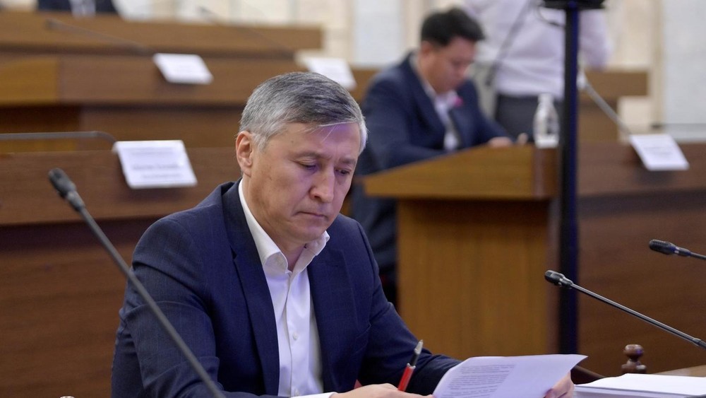 Нурланбек Азыгалиев