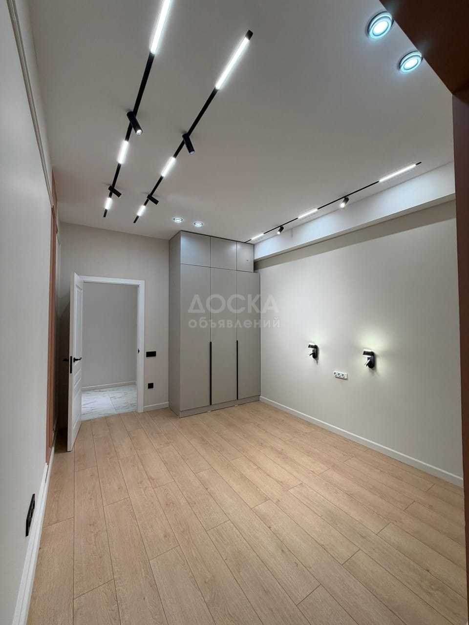 Продаю 2-комнатную квартиру, 75.53кв. м., этаж - 11/16, Нижний Джал, ЖК "Хан-Тенгри". 110000$.