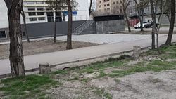 Машина, стоявшая на зеленой зоне на улице Уметалиева, не обнаружена на месте