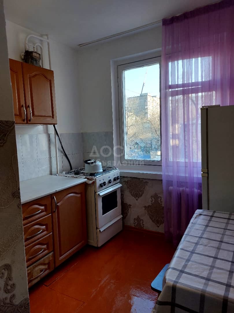 Сдаю 2-комнатную квартиру, 50кв. м., этаж - 3/5, район Дордой Плаза.