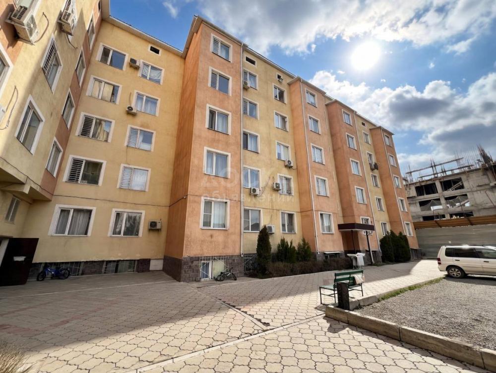 Продаю 3-комнатную квартиру, 89кв. м., этаж - 2/5, с.Кок-Жар.