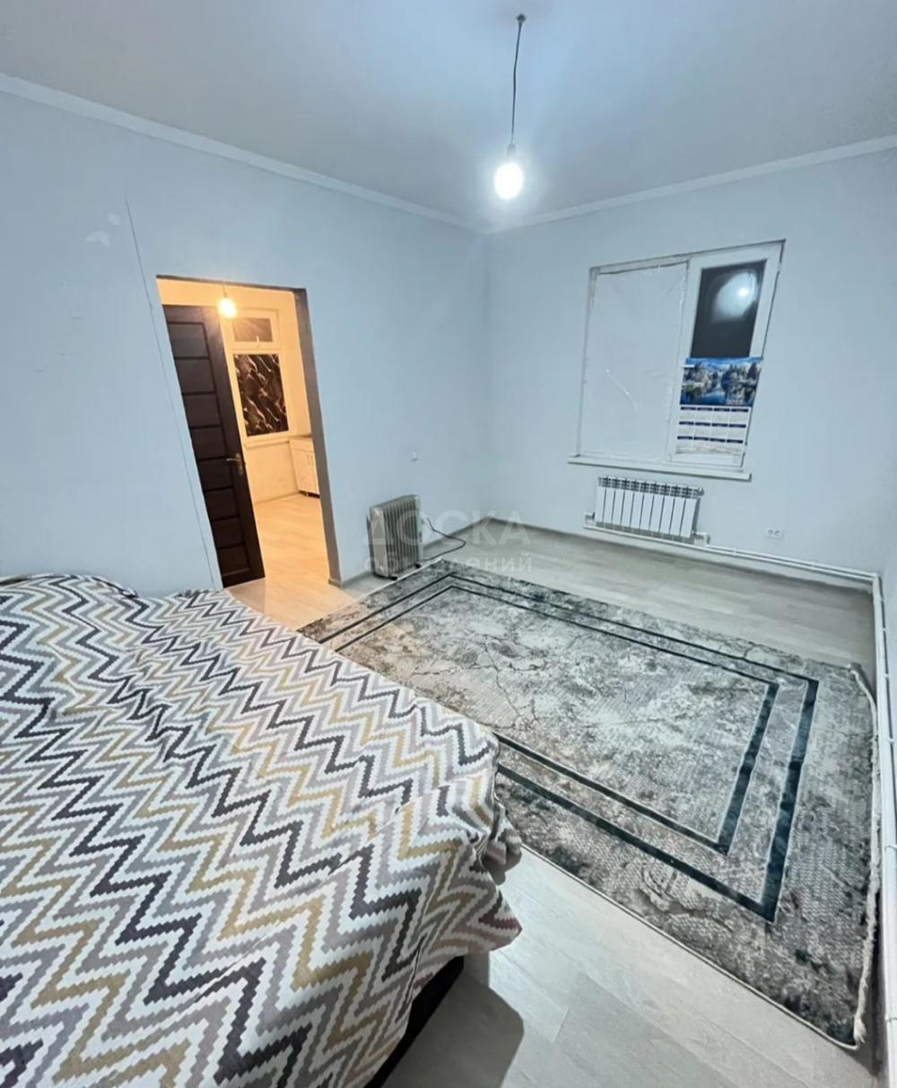 Сдаю 1-комнатную квартиру, 34кв. м., этаж - 2/2, рабочий городок.