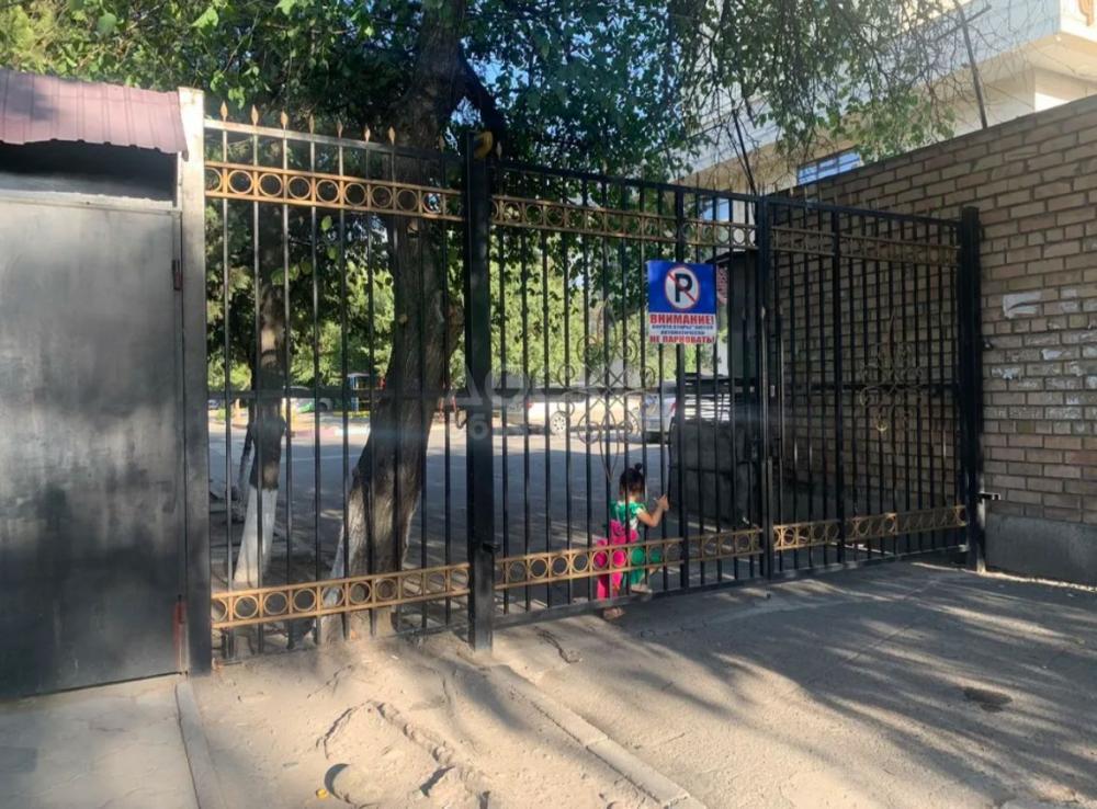 Сдаю 1-комнатную квартиру, 34кв. м., этаж - 4/5, военоторг.