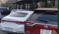 Новую остановку по улице Гоголя превратили в парковку, - житель