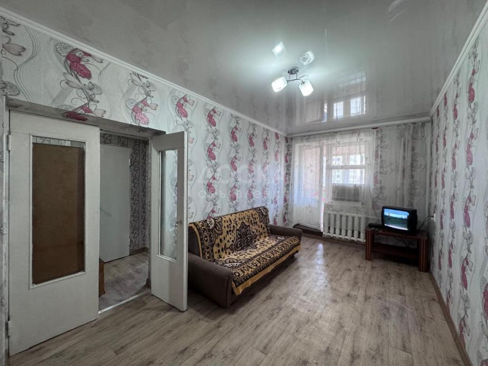 Продаю 1-комнатную квартиру, 30кв. м., этаж - 5/5, Джунусалиева/Ахунбаева.