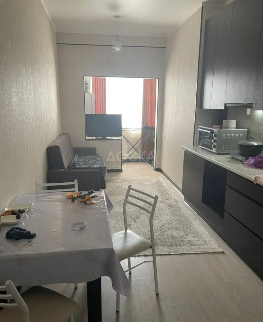 Сдаю 1-комнатную квартиру, 34кв. м., этаж - 6/10, восток-5.