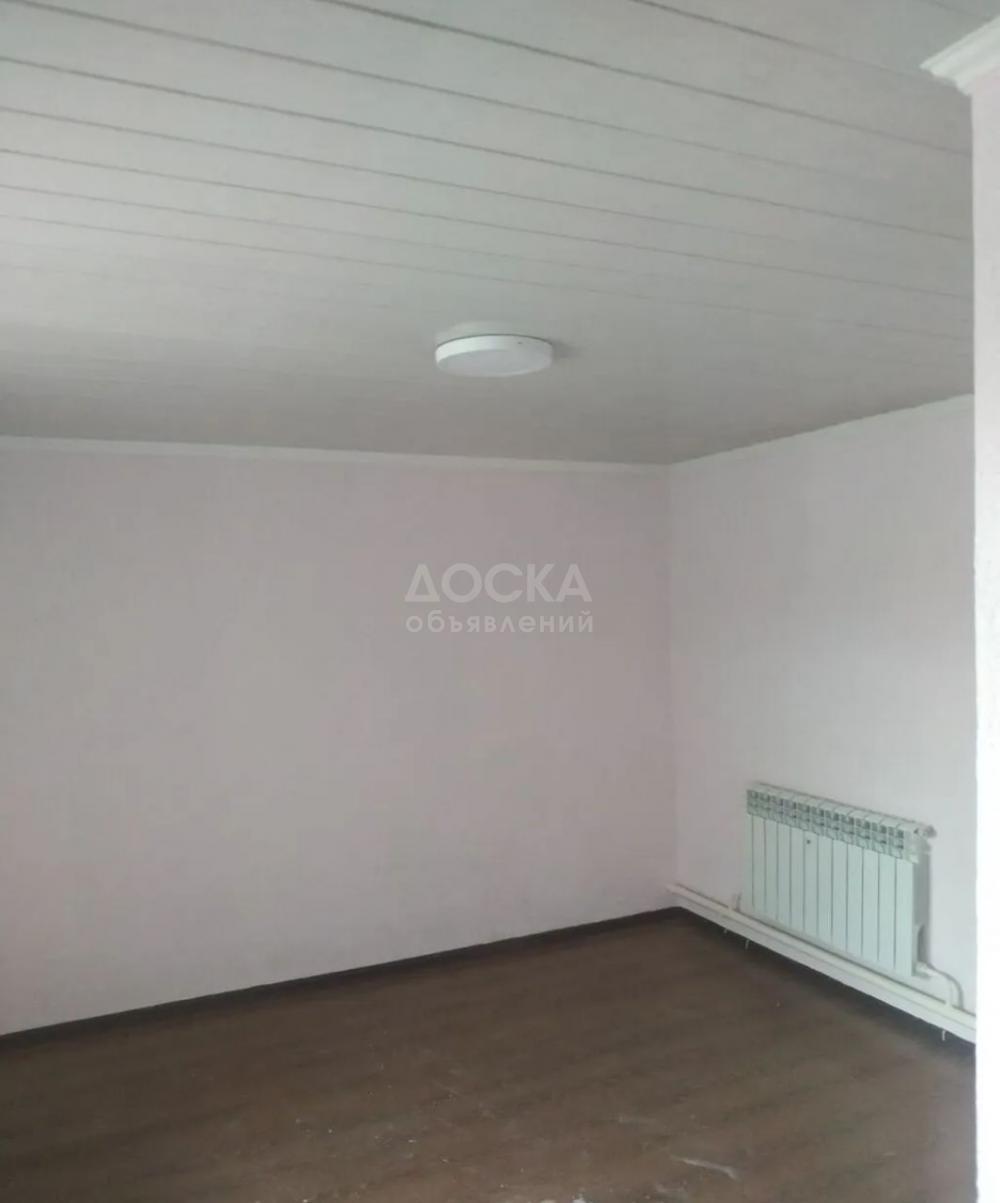 Сдаю 2-комнатную квартиру, 35кв. м., этаж - 2/2, красный строитель.