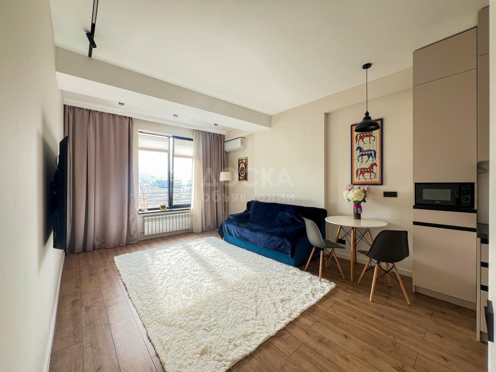 Продаю 2-комнатную квартиру, 48кв. м., этаж - 9/14, Советская/Магистраль.