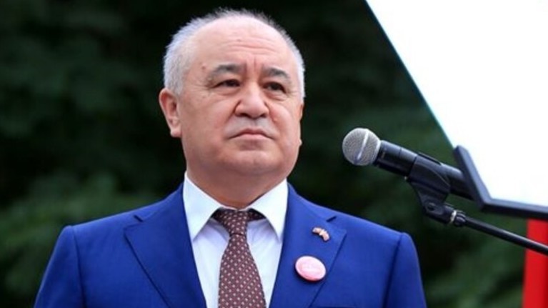 Омурбек Текебаев
