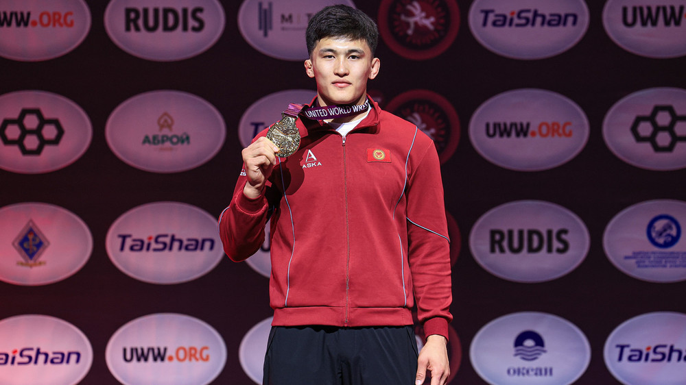 Асан Жанышов