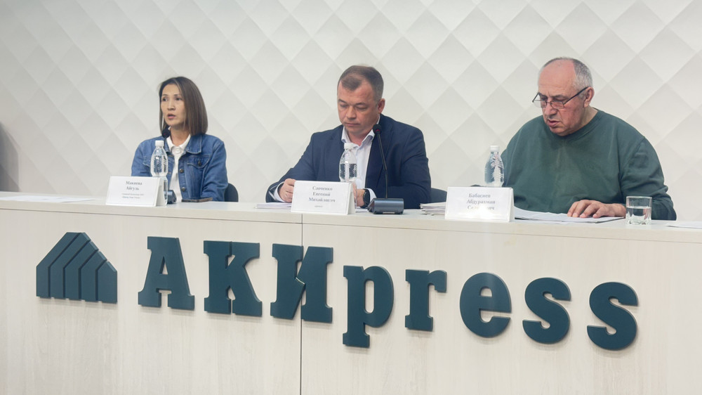 Айгуль Макиева, Евгений Савченко, Абдурахман Бабасиев