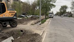 Горожанин жалуется, что при ремонте на Л.Толстого тротуары разрушили с обеих сторон