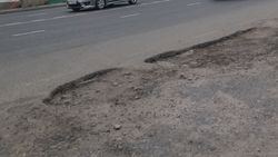 Ямы на Л.Толстого при повороте в Инфекционную больницу