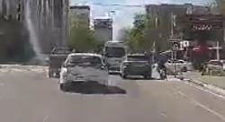 Водитель «Субару» ехал по велосипедной полосе на Токтогула