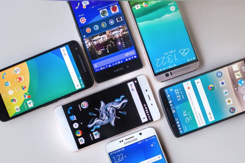 Кыргызстан экспортировал около 2 тыс. телефонов в Узбекистан в январе-феврале