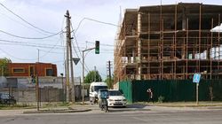 Сужение дороги на Жибек Жолу—Уметалиева создает аварийные ситуации, - житель