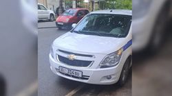 На Ахунбаева—Шакирова служебная машина Экотехинспекции стоит в неположенном месте На Ахунбаева—Шакирова служебная машина Экотехинспекции стоит в неположенном месте