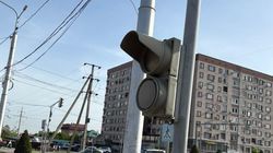 На Масалиева—Тыналиева не горит зеленый сигнал пешеходного светофора