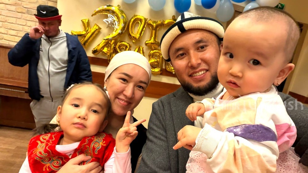 Наши за рубежом: Жыпариза Калмат кызы после 8 лет бесплодия сумела стать мамой в Литве благодаря процедуре, которая в КР дорогостоящая