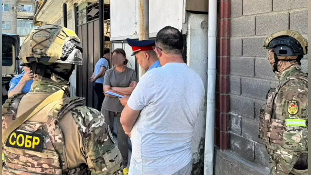 Поймали на продаже гашиша за 5000 сомов: В Жалал-Абаде арестован иностранец