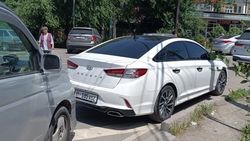На Муса Джалиля—Буденного машины были припаркованы на «зебре»