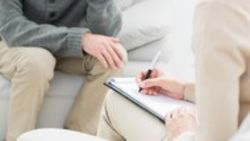 Жительница предлагает сделать обязательным наличие штатных психологов в поликлиниках