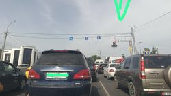 Горожанин просит установить знак поворота направо на Жибек Жолу—Курманджан Датка
