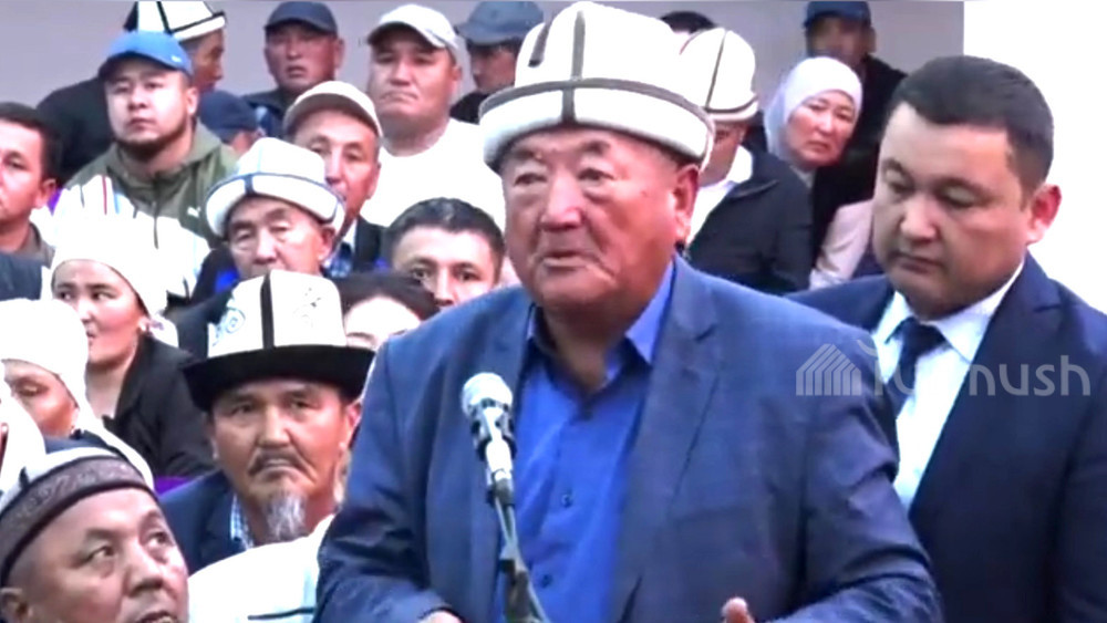 «Мигранты переводят в КР около $4 млрд, но остаются без должного внимания»: В Ноокате предлагают передать вопросы миграции МИДу