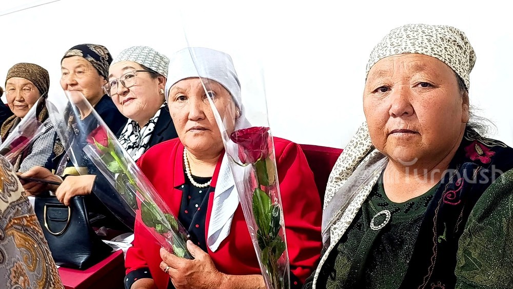 В Ат-Башинском районе прошло мероприятие, посвящённое Дню матери