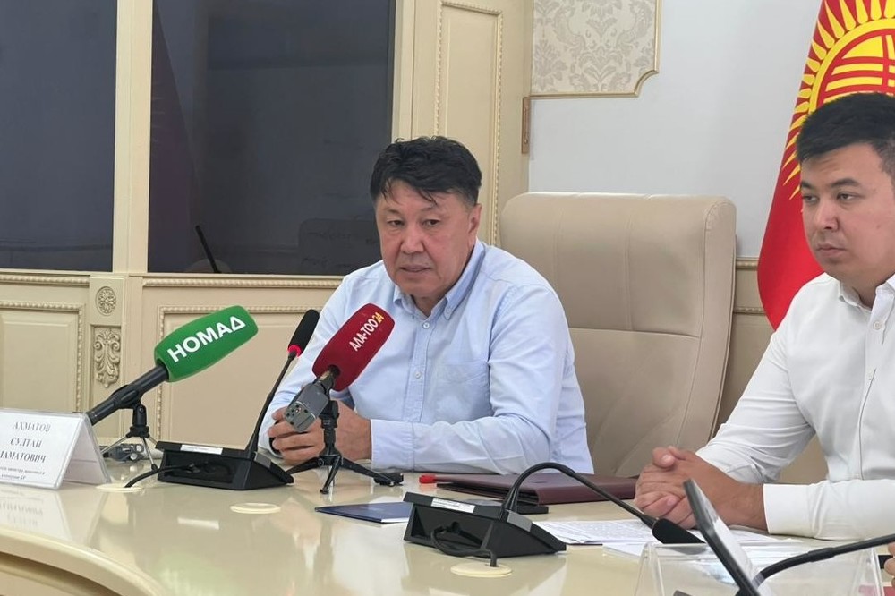 Султан Ахматов