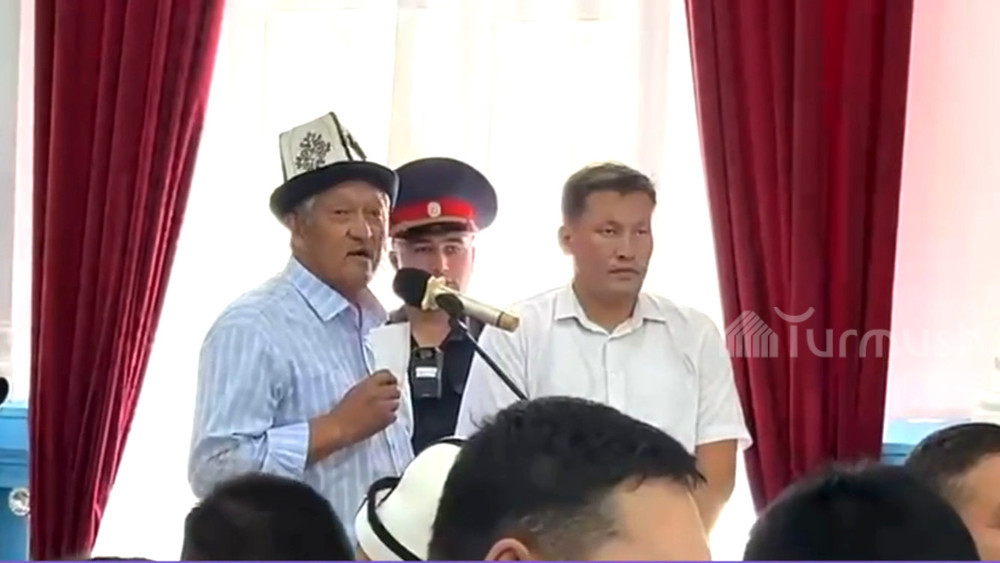 «Буду бесплатно давать молоко школам и детсадам»: Владелец племенного хозяйства из Ноокена попросил помощи в строительстве коровника