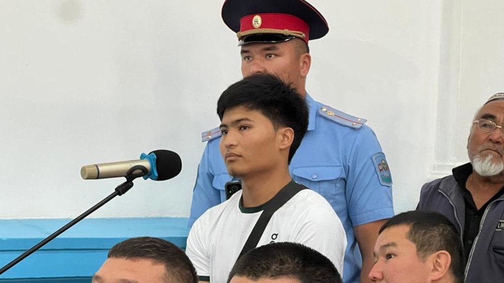 «Я как несуществующий человек»: 18-летний житель Ноокена пожаловался на отсутствие документов