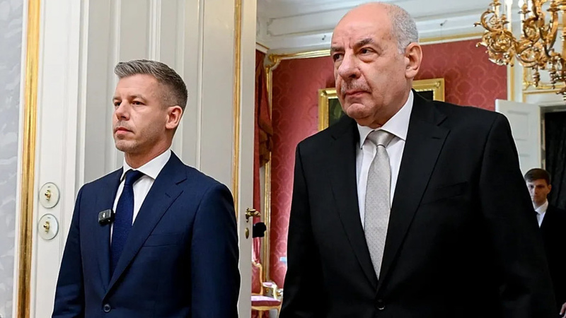Hungary's new government to amend constitution to remove President