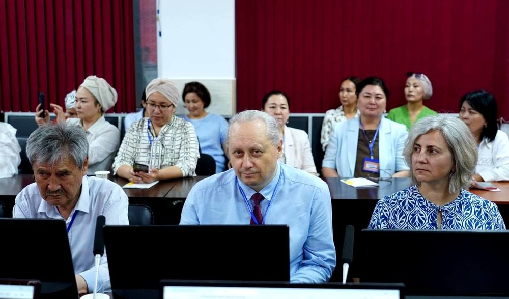 В Оше прошёл международный конгресс по вопросам науки, инноваций и искусственного интеллекта