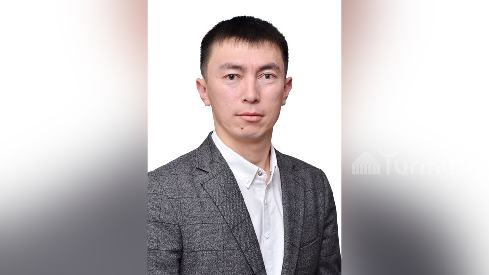 Эсен Султанбек уулу назначен главой Сары-Булакского айыл окмоту Кочкорского района