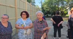 Жители 10 мкр не согласны со строительством предполагаемой мечети рядом с трансформатором