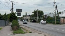 Бишкекчане жаловались на отсутствие обещанной канализации на Боталиева. В мэрии ответили
